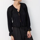 PARIS LACE TOP BLACK